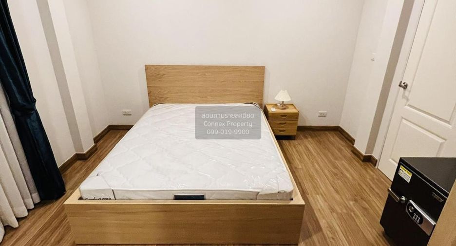 Аренда 4 спальни дом в Дон Муеанг, Бангкок