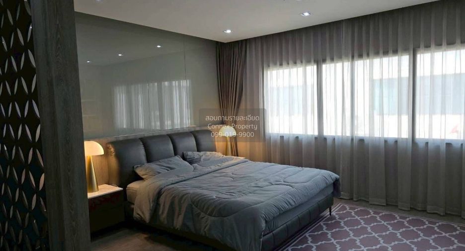 For rent 3 bedrooms townhouse in Lat Phrao, Bangkok