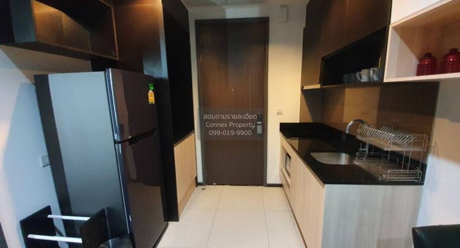 À louer 1 chambre condo à Khlong Toei, Bangkok