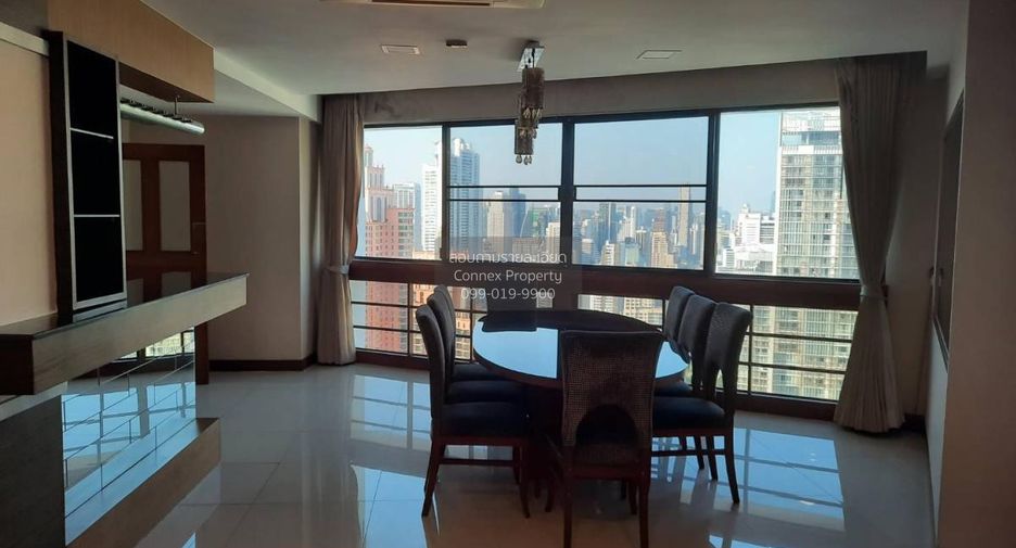 For rent 3 bedrooms condo in Khlong Toei, Bangkok