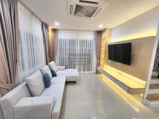 For rent 4 bedrooms house in Mueang Samut Prakan, Samut Prakan