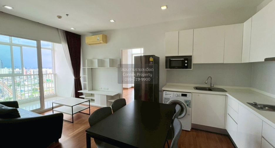 Condo en alquiler de 2 habitaciones en Bang Na, Bangkok