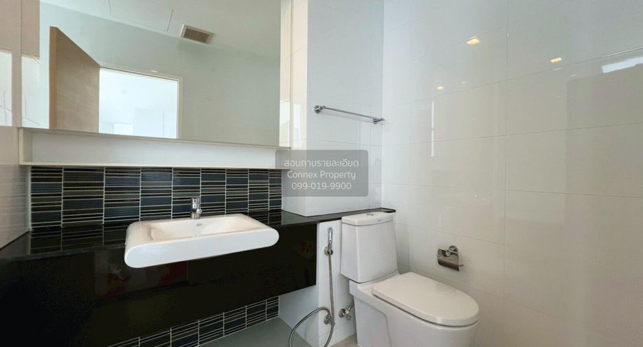 Condo en alquiler de 2 habitaciones en Bang Na, Bangkok