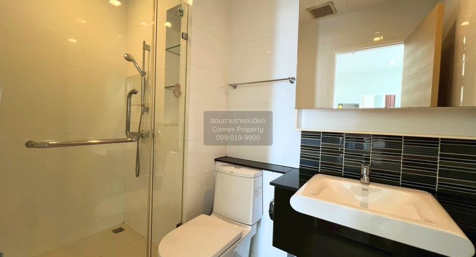 Condo en alquiler de 2 habitaciones en Bang Na, Bangkok