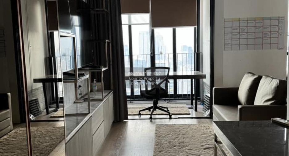 Wohnung zur Miete mit 1 Zimmer in Bang Rak, Bangkok