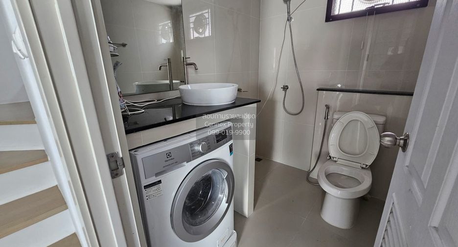 Haus zur Miete mit 3 Zimmer in Bang Sao Thong, Samut Prakan