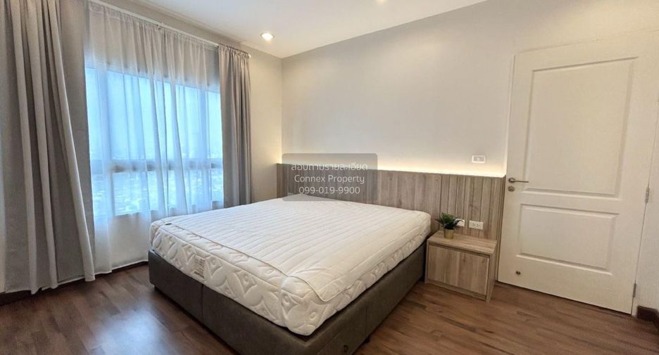 For rent 2 bedrooms condo in Khlong San, Bangkok