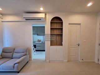 For rent 2 bedrooms condo in Khlong San, Bangkok