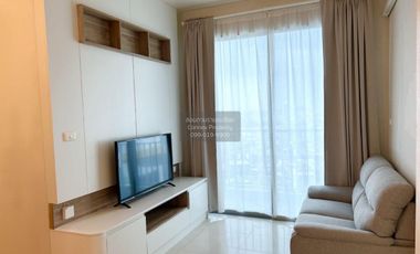 For rent 2 bedrooms condo in Khlong San, Bangkok