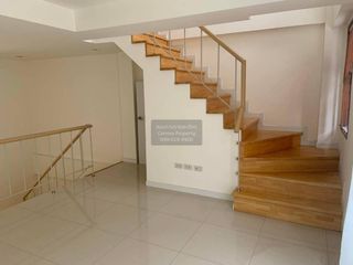 For rent 4 bedrooms townhouse in Mueang Samut Prakan, Samut Prakan