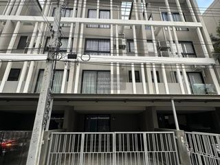 For rent 4 bedrooms townhouse in Mueang Samut Prakan, Samut Prakan