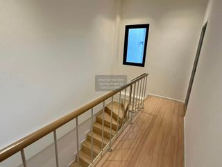 For rent 4 bedrooms townhouse in Mueang Samut Prakan, Samut Prakan
