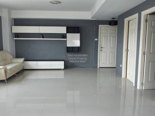 For rent 2 bedrooms condo in Khan Na Yao, Bangkok