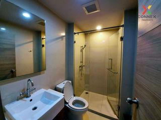 For rent 2 bedrooms condo in Khlong San, Bangkok