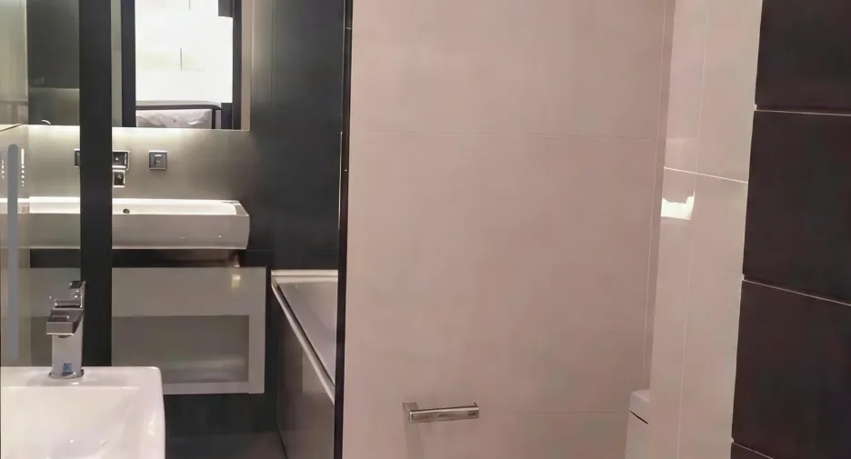 For sale 1 bed condo in Huai Khwang, Bangkok