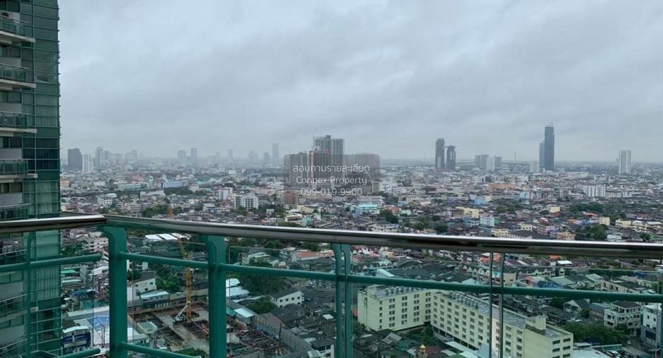 À louer 2 chambres condo à Bang Kho Laem, Bangkok