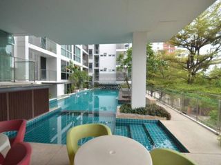 For rent 1 bed condo in Phaya Thai, Bangkok