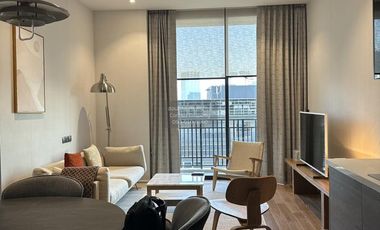 For rent 2 bedrooms condo in Pathum Wan, Bangkok