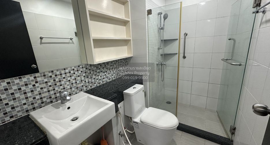 À louer 1 chambre condo à Khlong Toei, Bangkok