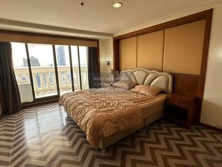 For rent 1 bed condo in Bang Rak, Bangkok