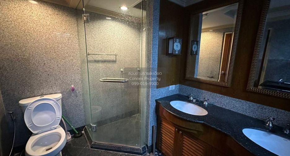 For rent 1 bed condo in Bang Rak, Bangkok