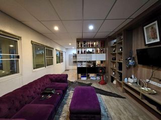 For rent 3 bedrooms townhouse in Bang Khun Thian, Bangkok