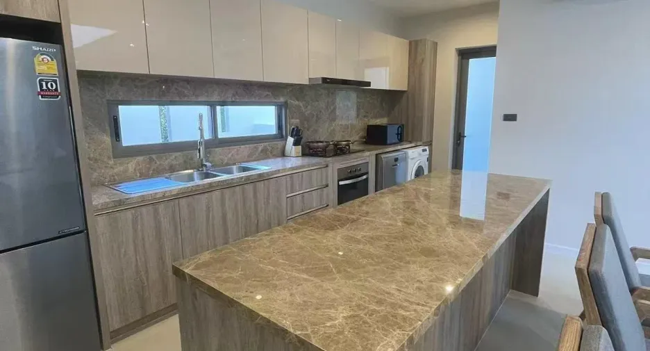 For sale 3 bedrooms villa in Thalang, Phuket