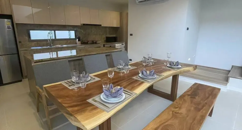 For sale 3 bedrooms villa in Thalang, Phuket