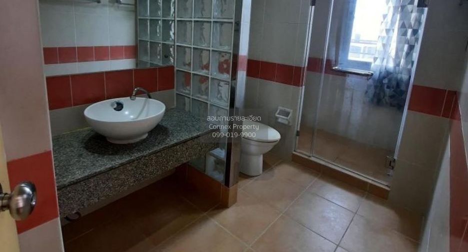 For rent 1 bed condo in Bang Rak, Bangkok
