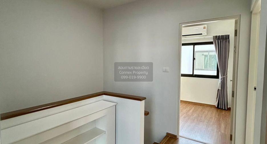 For rent 3 bedrooms townhouse in Bang Phli, Samut Prakan