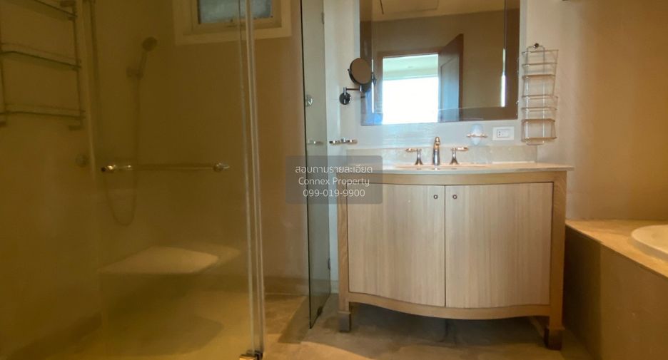Condo en alquiler de 2 habitaciones en Sathon, Bangkok