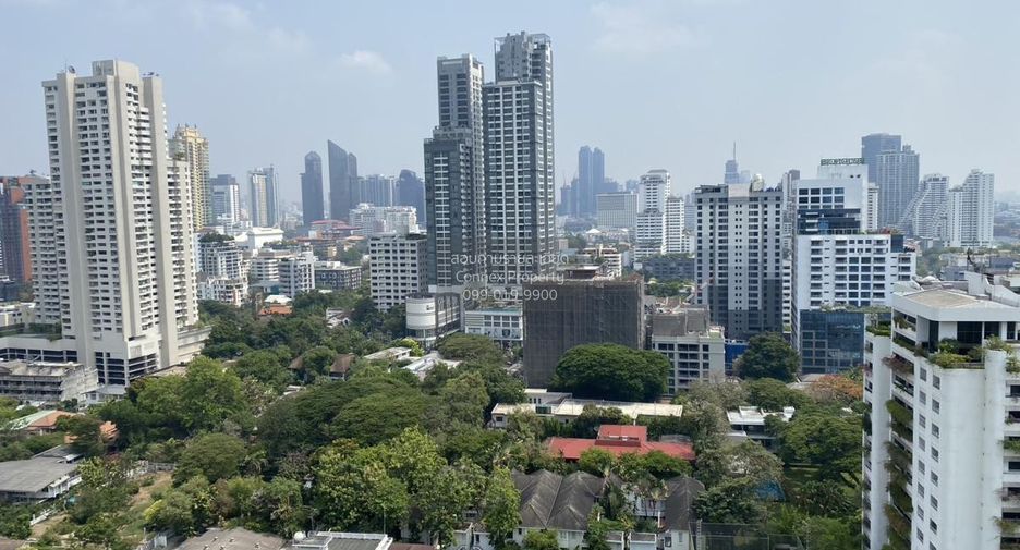 For rent 2 bedrooms condo in Watthana, Bangkok