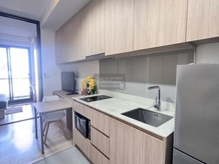 For rent 1 bed condo in Phaya Thai, Bangkok