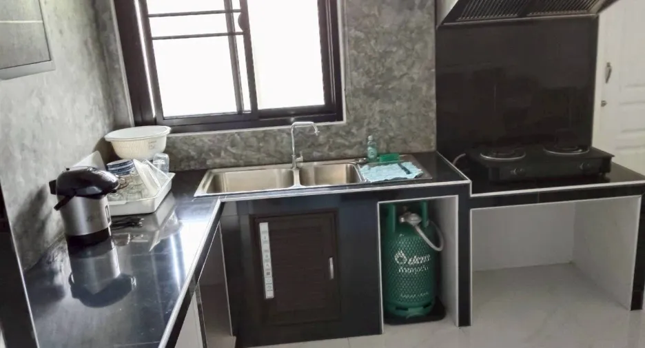 Casa en alquiler de 2 habitaciones en Mueang Krabi, Krabi