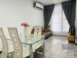 For rent 2 bedrooms condo in Ratchathewi, Bangkok