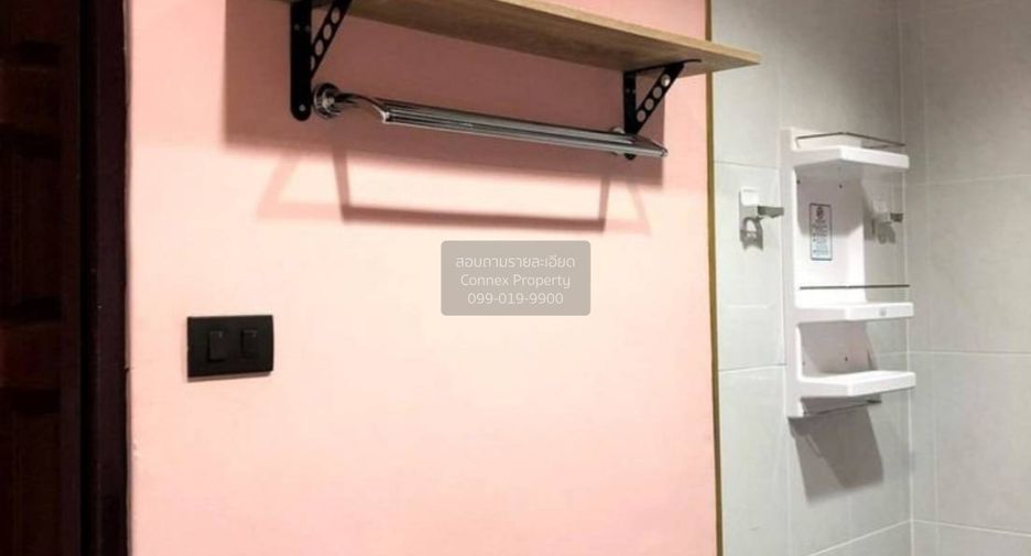 For rent 5 bedrooms townhouse in Chatuchak, Bangkok