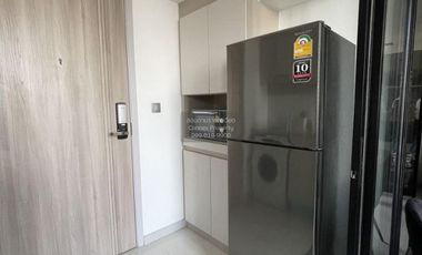 Condo en alquiler de 1 habitaciones en Sathon, Bangkok