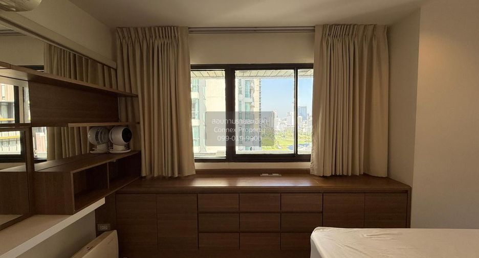 For rent 2 bedrooms condo in Pathum Wan, Bangkok