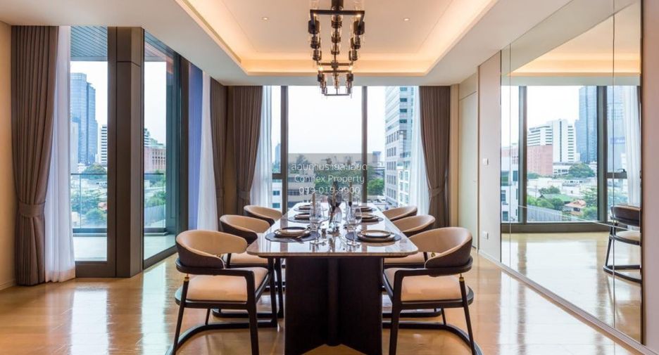 For rent 2 bedrooms condo in Pathum Wan, Bangkok