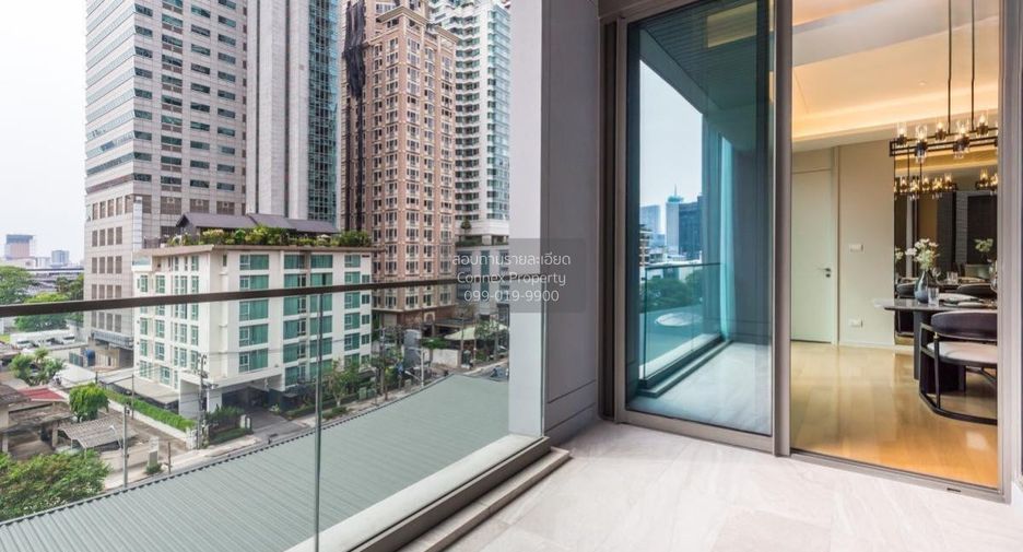 For rent 2 bedrooms condo in Pathum Wan, Bangkok
