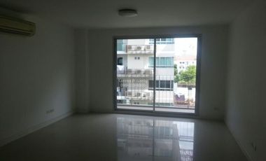 ให้เช่า 2 ห้องนอน คอนโด ใน วัฒนา, กรุงเทพฯ