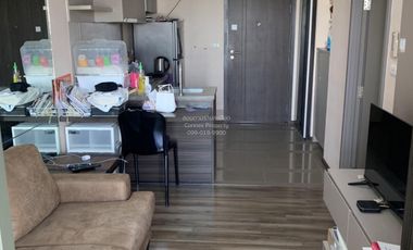 Condo en alquiler de 1 habitaciones en Khlong San, Bangkok