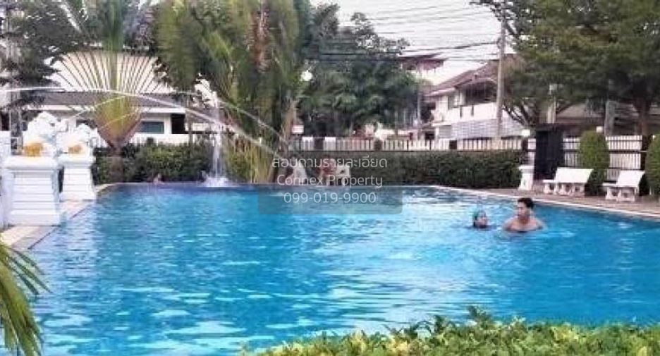 For rent 4 bedrooms townhouse in Mueang Samut Prakan, Samut Prakan