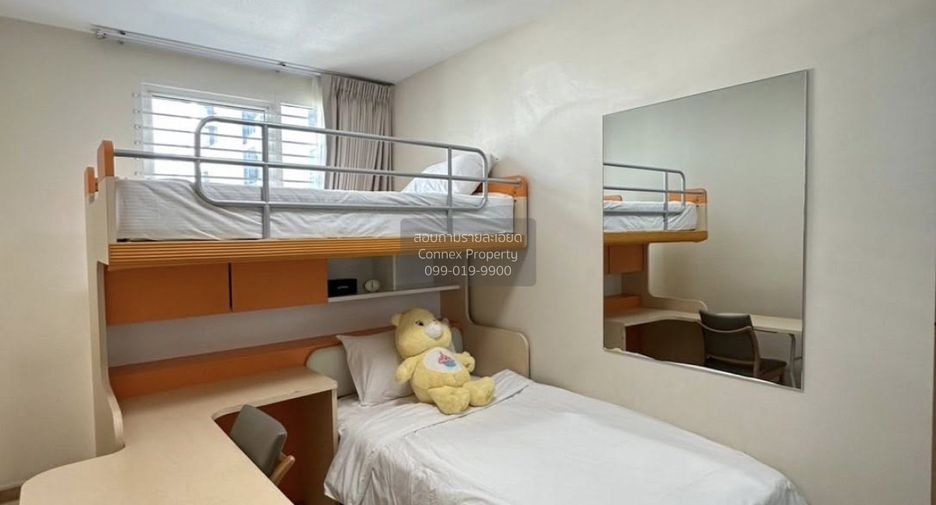 For rent 2 bedrooms condo in Phaya Thai, Bangkok