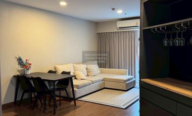 For rent 2 bedrooms condo in Huai Khwang, Bangkok