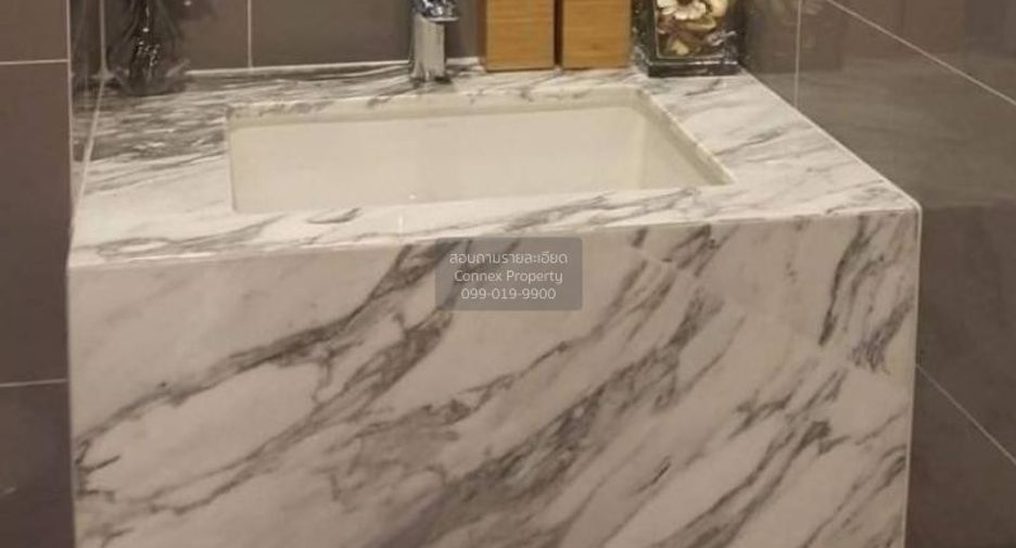 For rent 1 bed condo in Pathum Wan, Bangkok