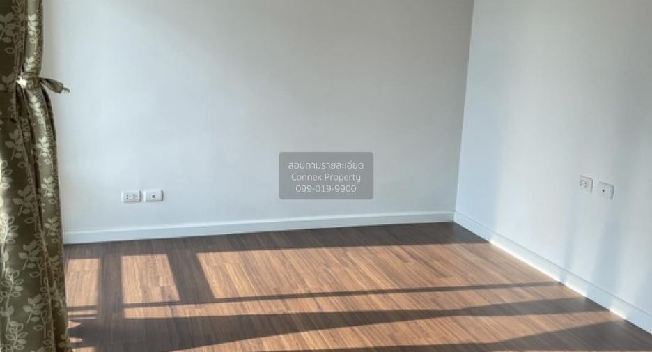 For rent 3 ベッドルーム townhouse in Rat Burana, Bangkok