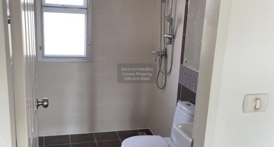 For rent 3 ベッドルーム townhouse in Rat Burana, Bangkok