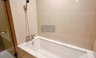 Condo en alquiler de 2 habitaciones en Watthana, Bangkok