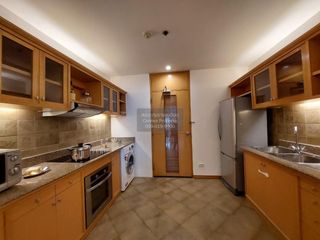 For rent 2 bedrooms apartment in Sathon, Bangkok